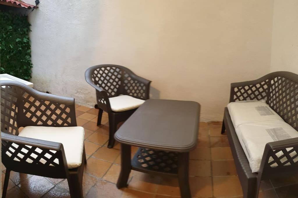 Casa Ramona Apartamento De Pueblo Con Patio En El Centro De Sant Joan Sant Joan de les Abadesses Exteriér fotografie